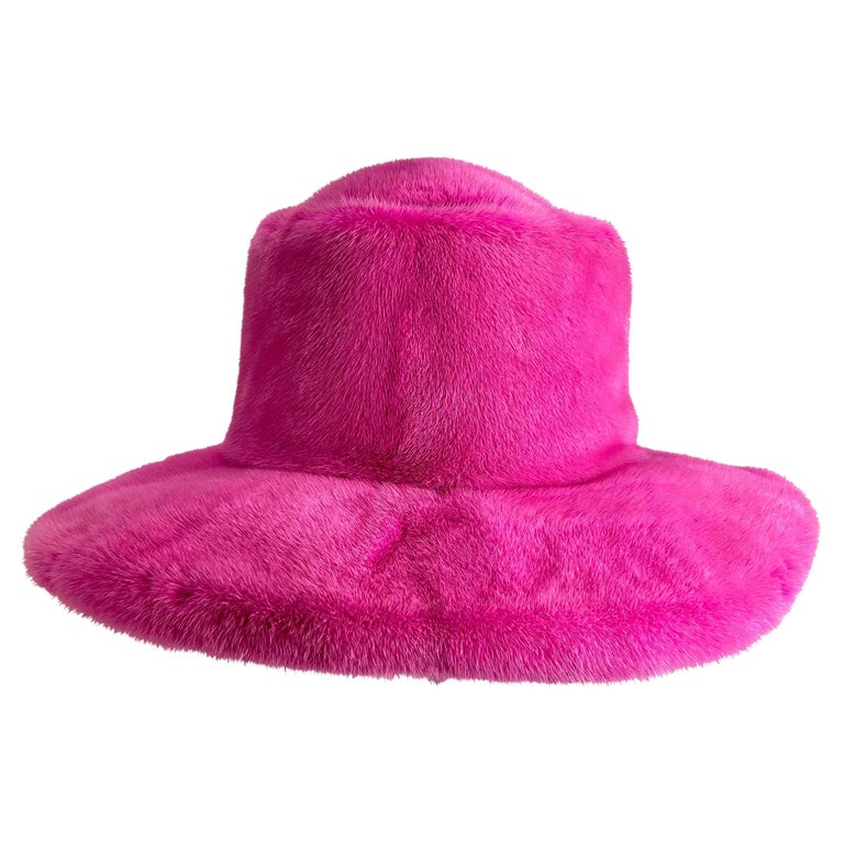 Suzanne Couture Millinery Oversized Hot Pink Mink Fur Brimmed Hat  For Sale 1