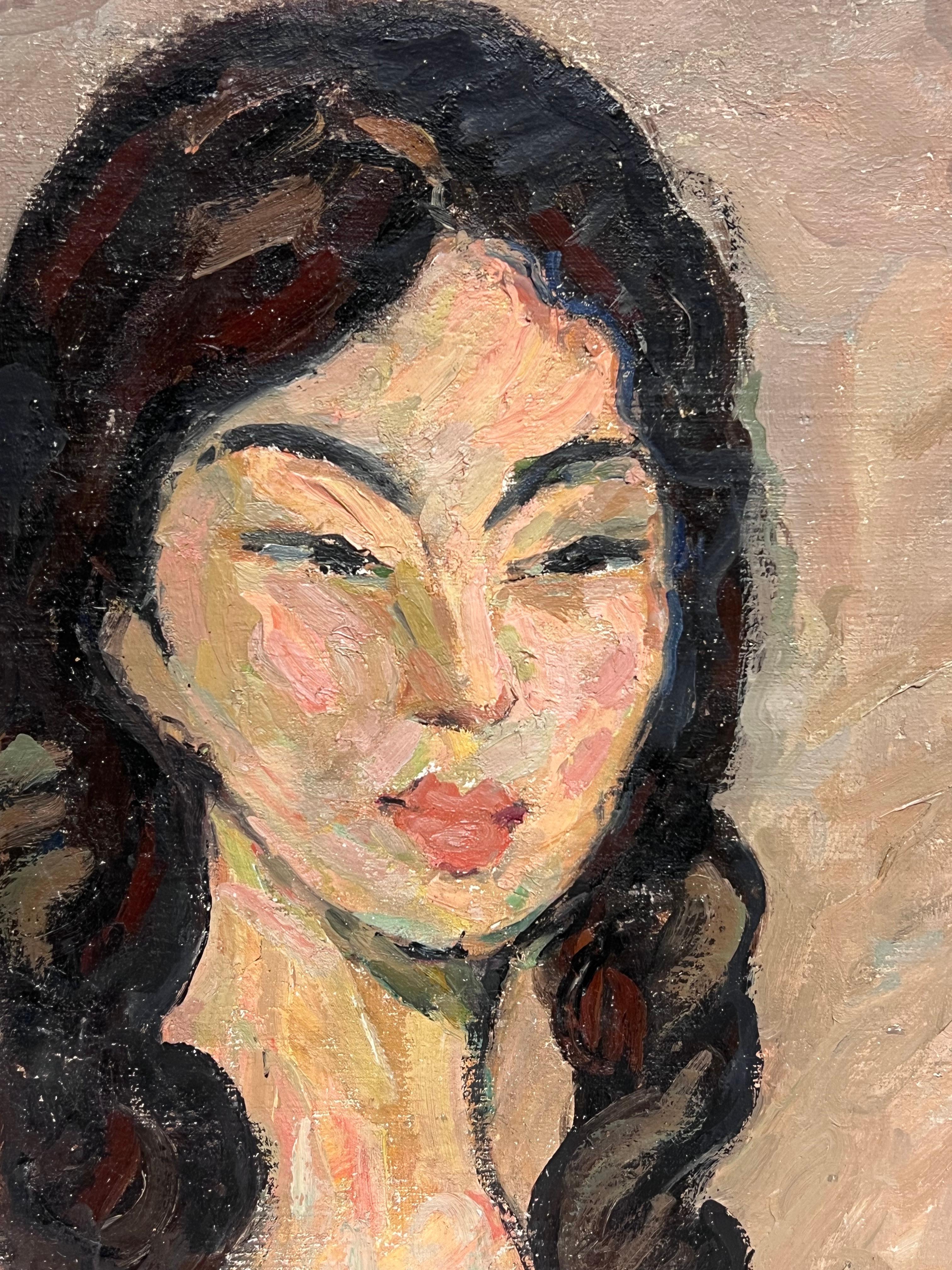 Peinture à l'huile française du milieu du siècle, portrait d'une femme nue aux longs cheveux noirs - Marron Portrait Painting par Suzanne Dinkes