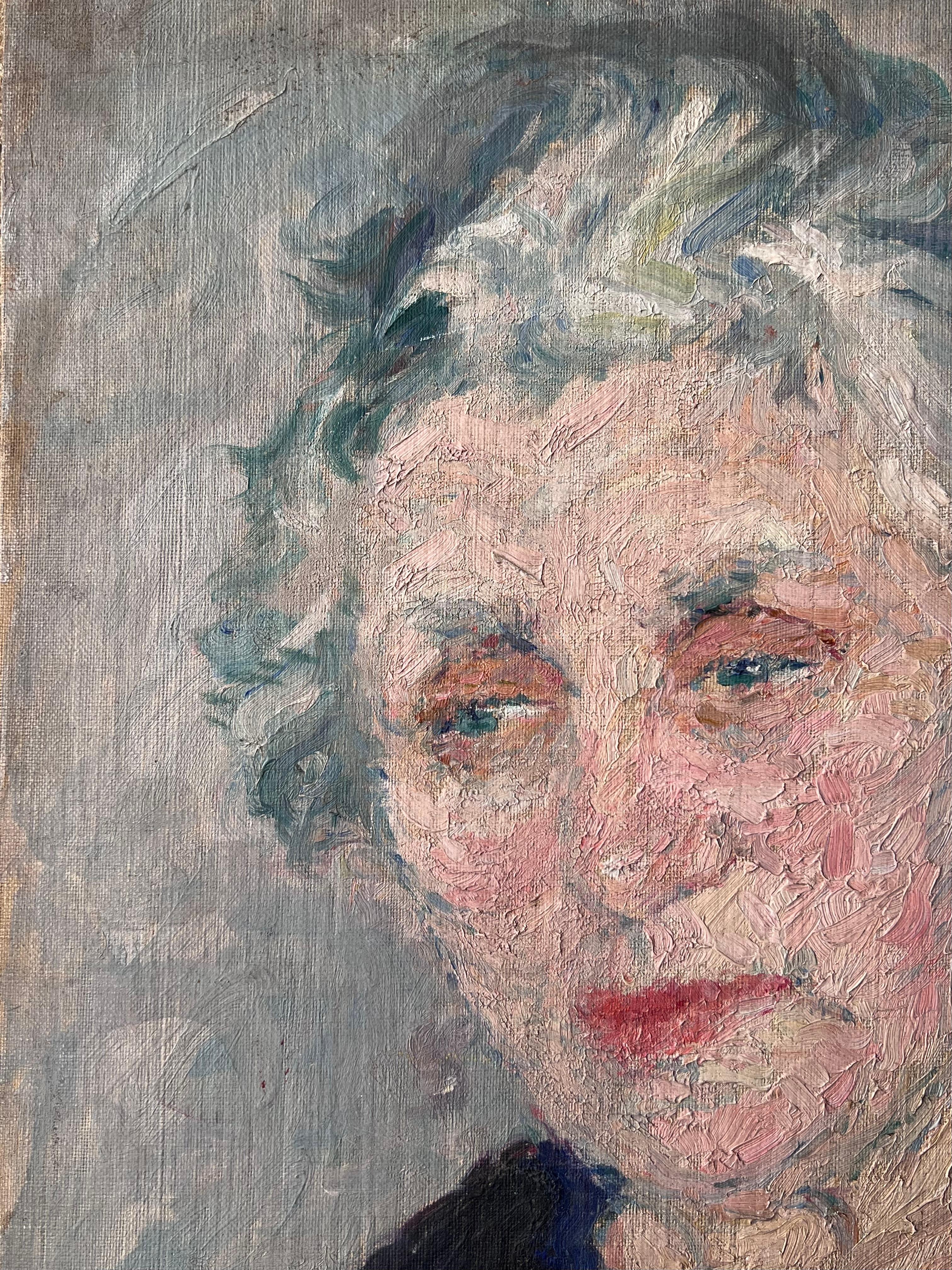Peinture française du milieu du siècle représentant une dame âgée aux cheveux gris dans un col en V bleu - Post-impressionnisme Painting par Suzanne Dinkes