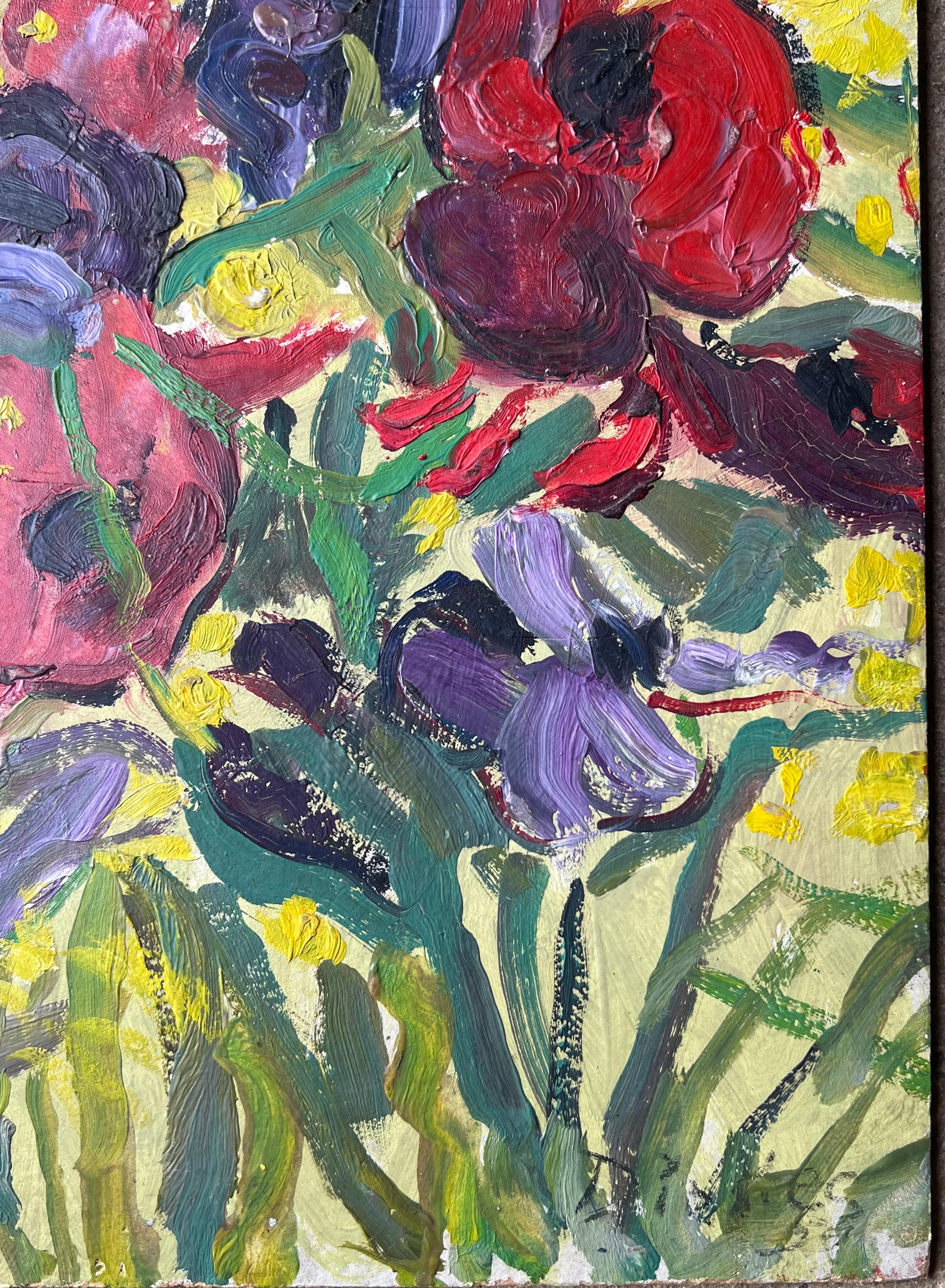 Plante pourpre et rouge dans une pièce jaune Peinture impressionniste française du milieu du siècle - Painting de Suzanne Dinkes