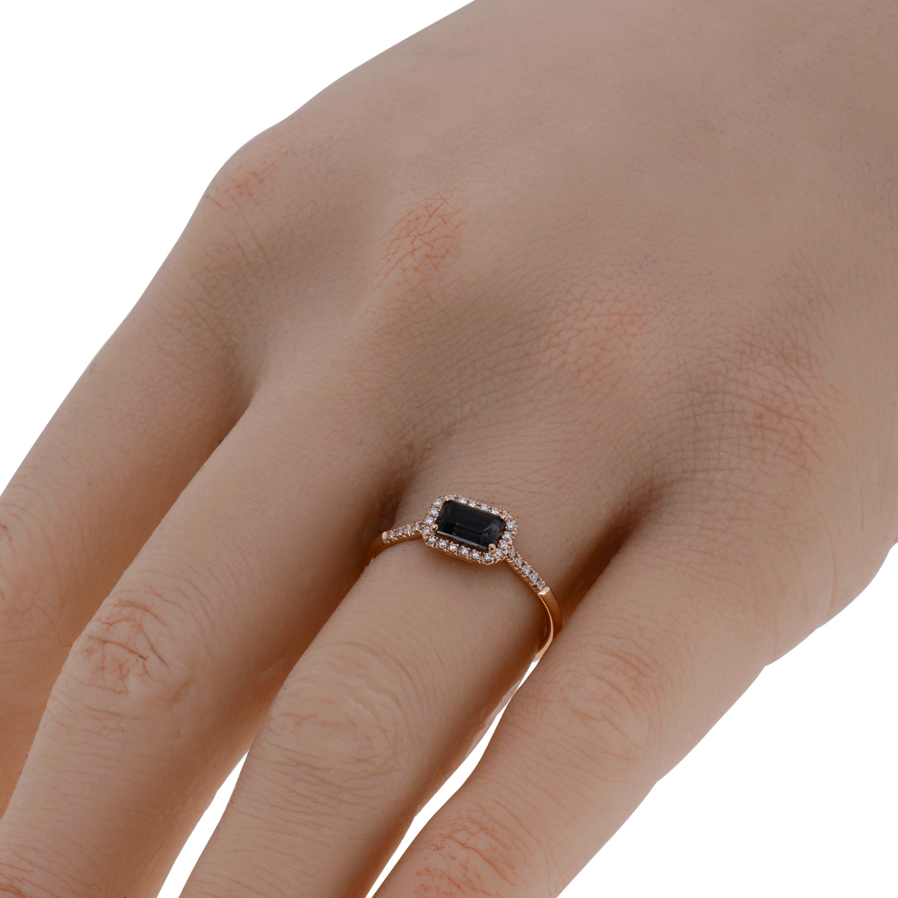 This glittering Suzanne Kalan 14K Rose Gold Band Ring features 0.14ct. tw. pave diamonds with 6x4mm emerald cut Black Night Quartz. The ring size is 6.5 (53.1). The Decoration Size is 6mm x 4mm. The Weight is 1.5g.
