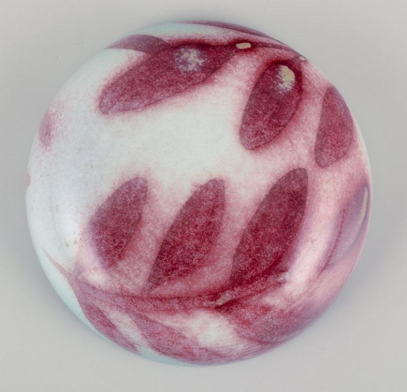 Ceramica Suzanne Öhlén per Rörstrand, Svezia. Unico vaso con coperchio in ceramica, anni '80 in vendita