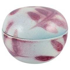 Suzanne Öhlén per Rörstrand, Svezia. Unico vaso con coperchio in ceramica, anni '80