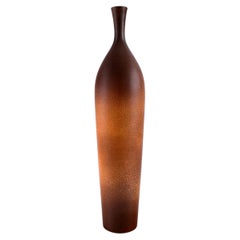 Suzanne Ramie (1905-1974) pour l'Atelier Madoura.  Grand vase en grès émaillé. 