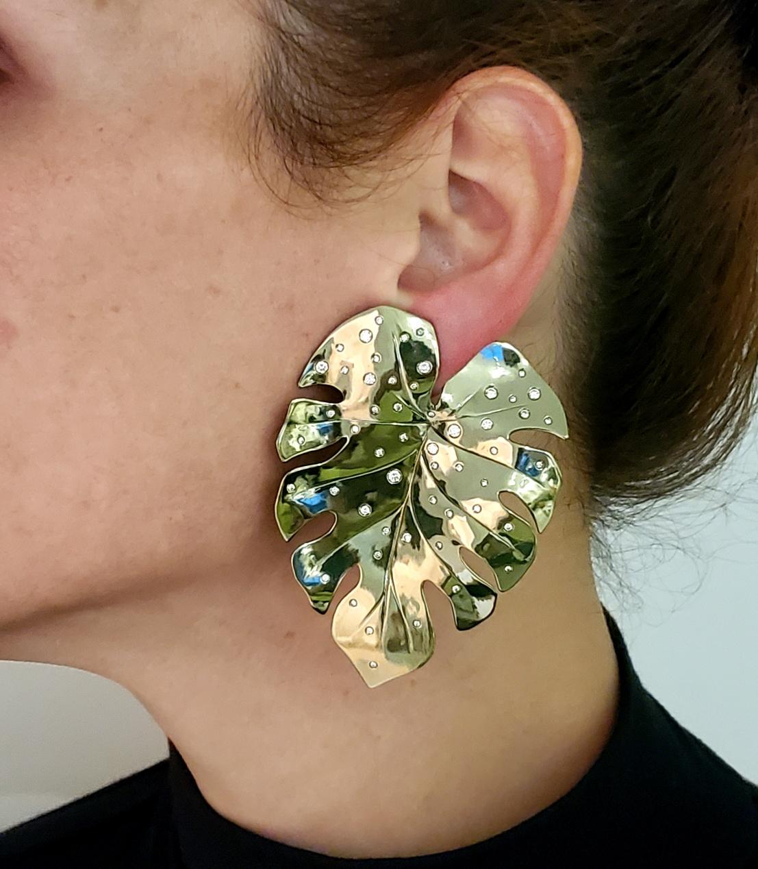 Suzanne Syz Geneva Hakuna Matata Large Earrings 18Kt Gold Titanium & VS Diamonds 1