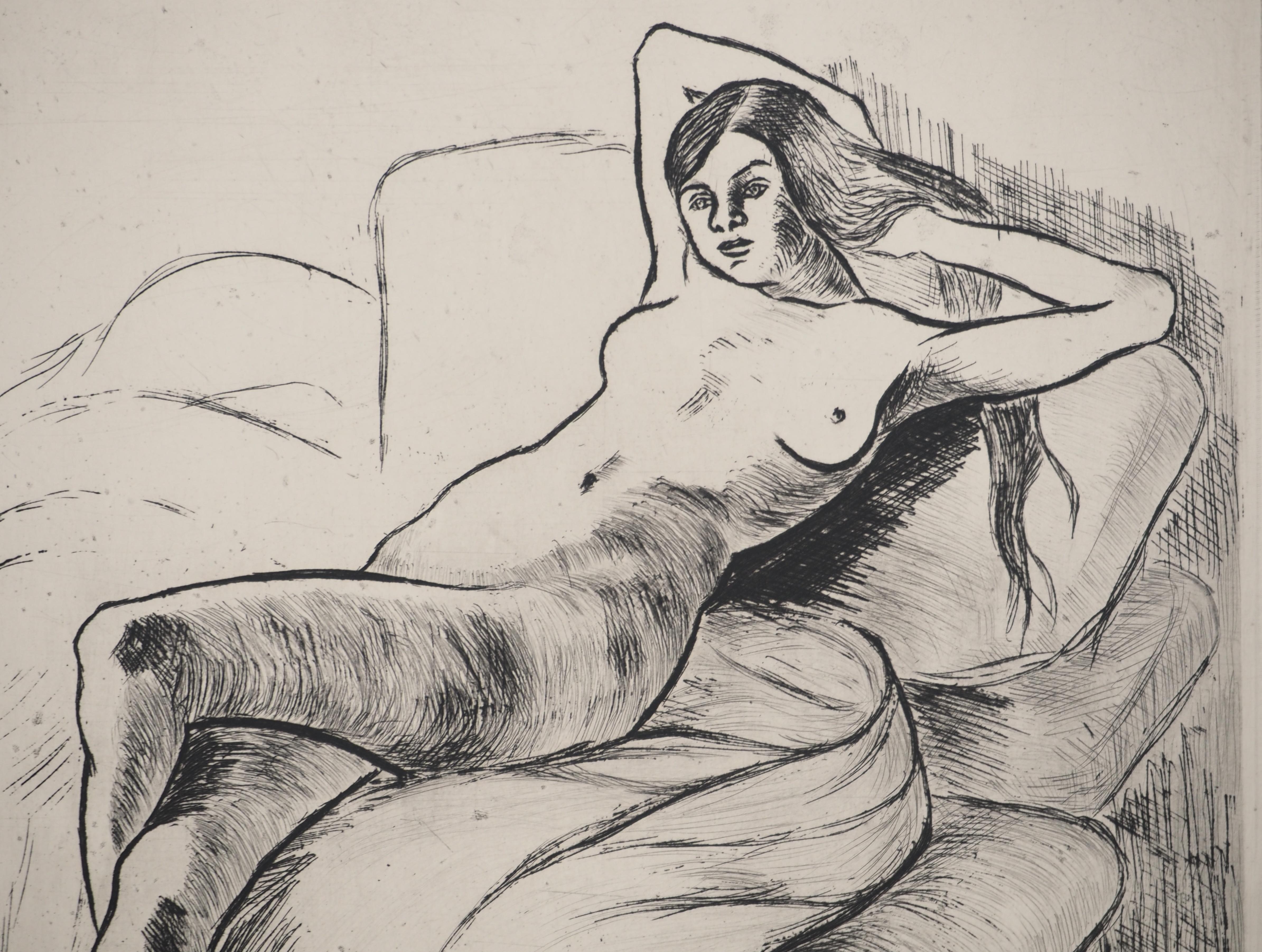 Lying Naked Woman - Original Etching Signed (Petrides #E11) For Sale 2
