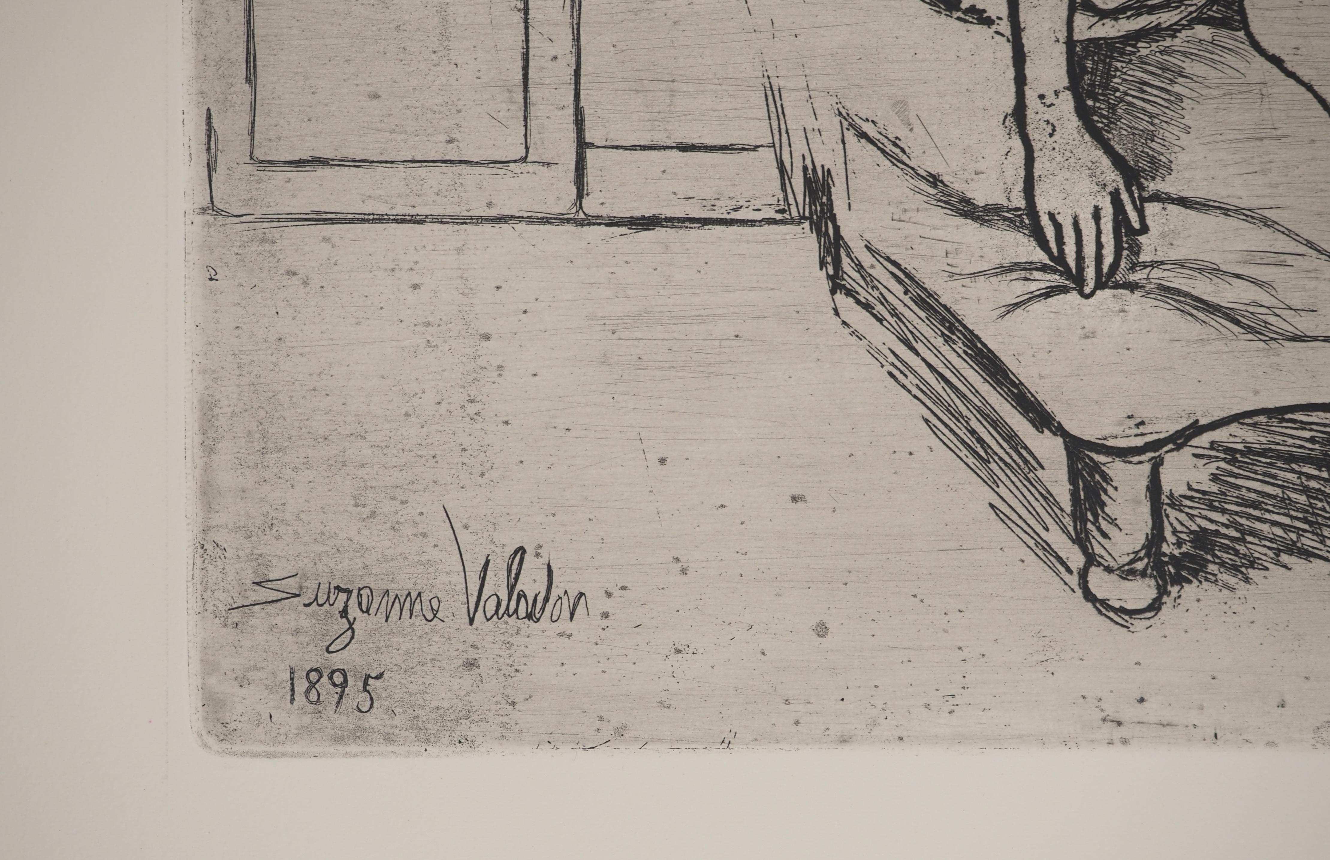 Woman Naked on the Sofa -  Original Etching Signed (Petrides #E4) For Sale 1
