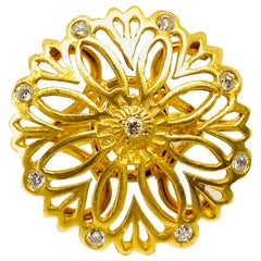 Suzanne Wilson Bague queue de cheval en or jaune 18 carats et diamants, finition florentine 