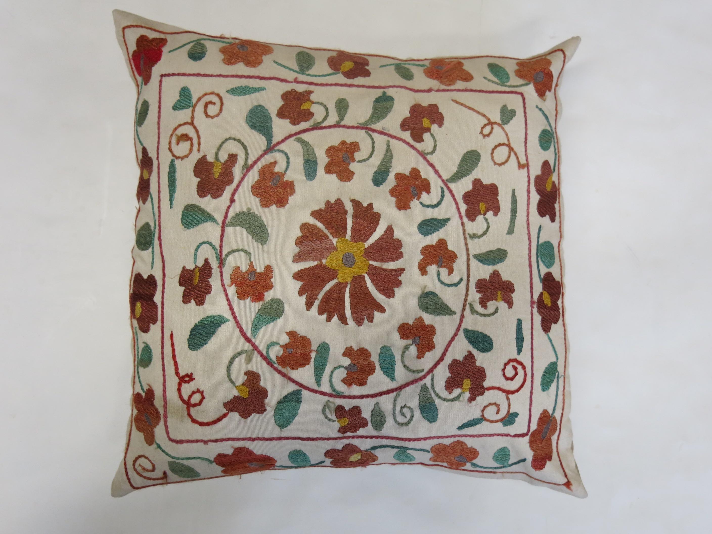 Uzbek Suzanni Textile Pillow For Sale