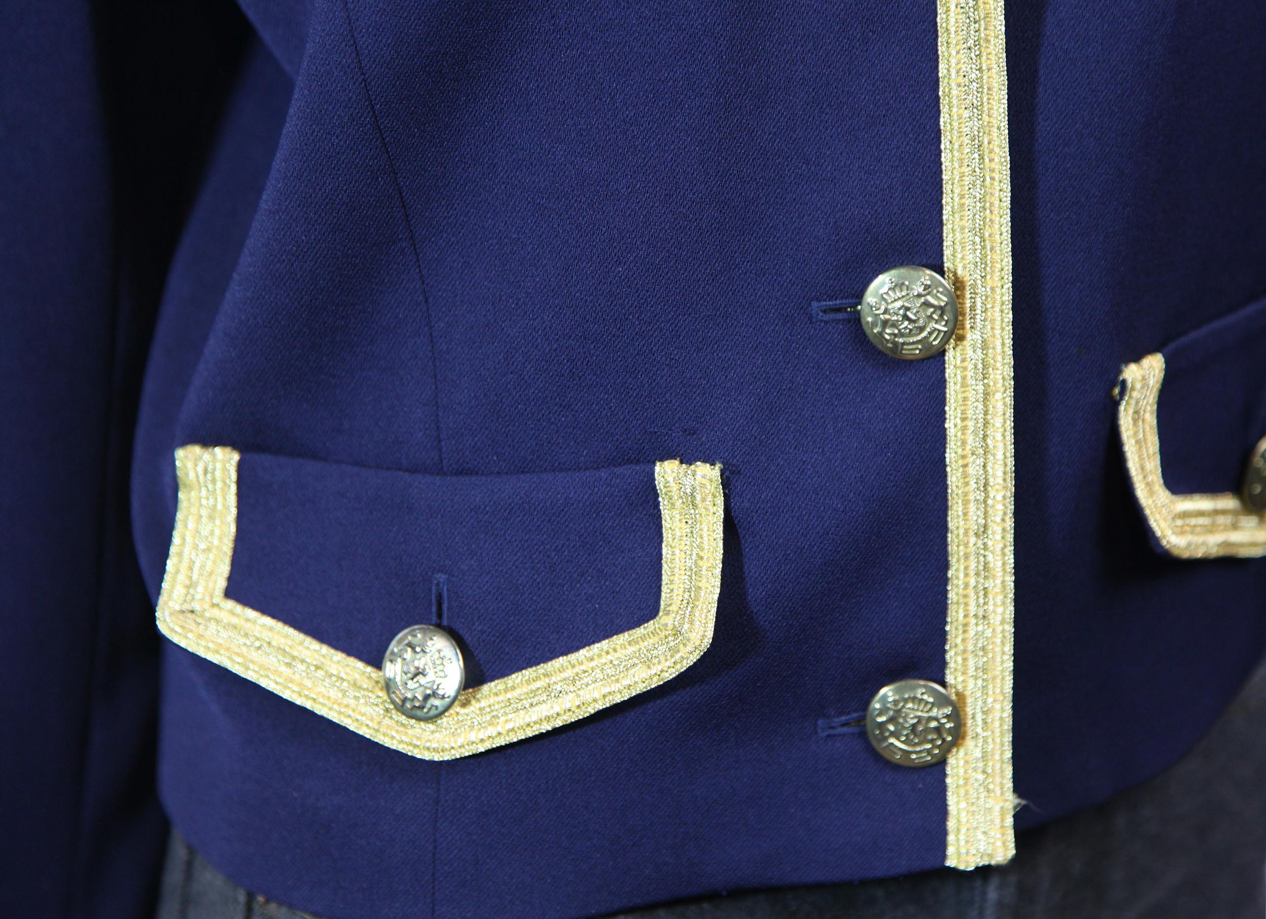 Suzelle Vintage Blazer militare impreziosito blu navy, anni '90 in vendita 1