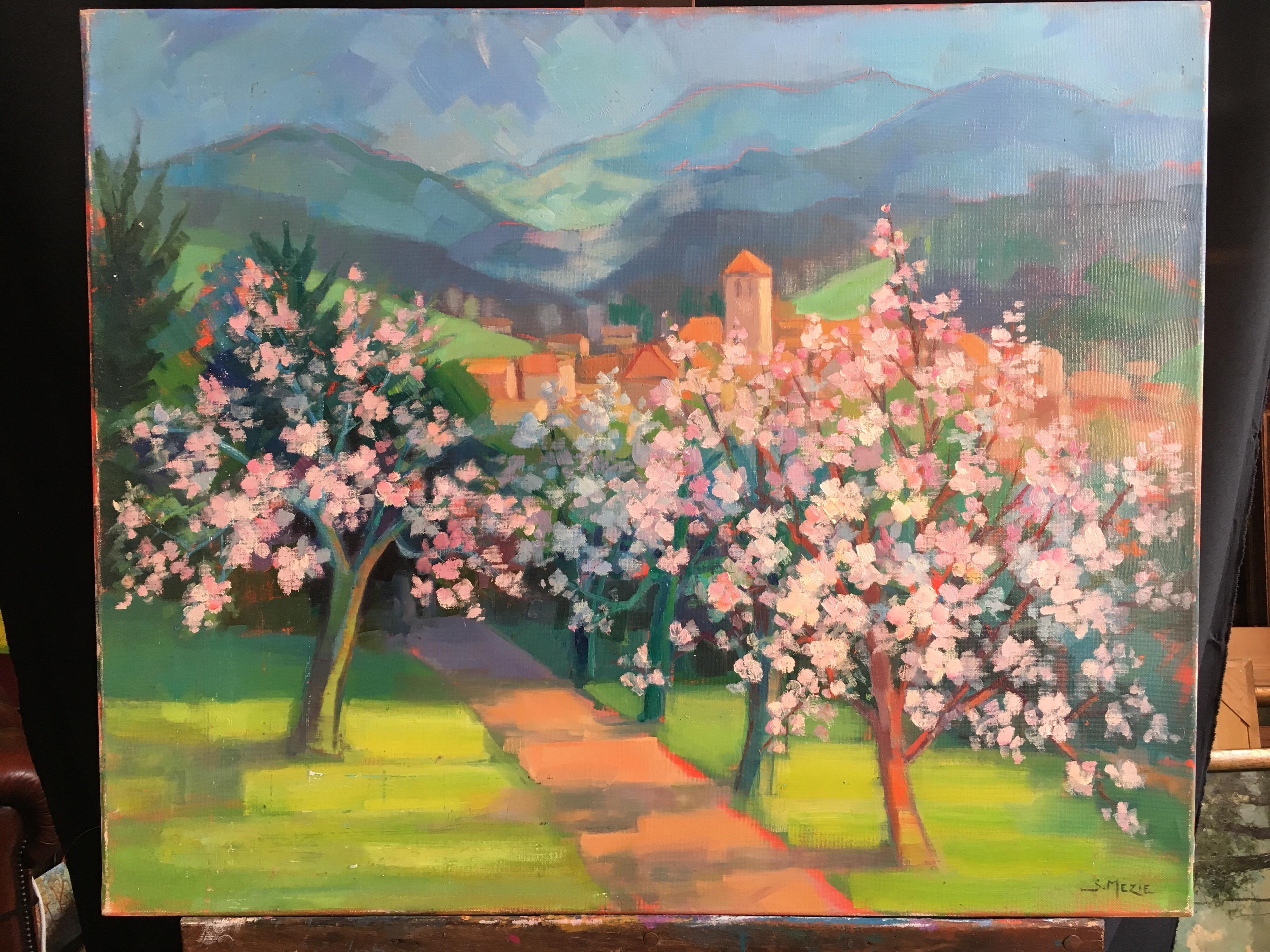 Sentiero fiancheggiato da fiori di ciliegio, paesaggio francese, firmato - Painting di Suzette Mezie