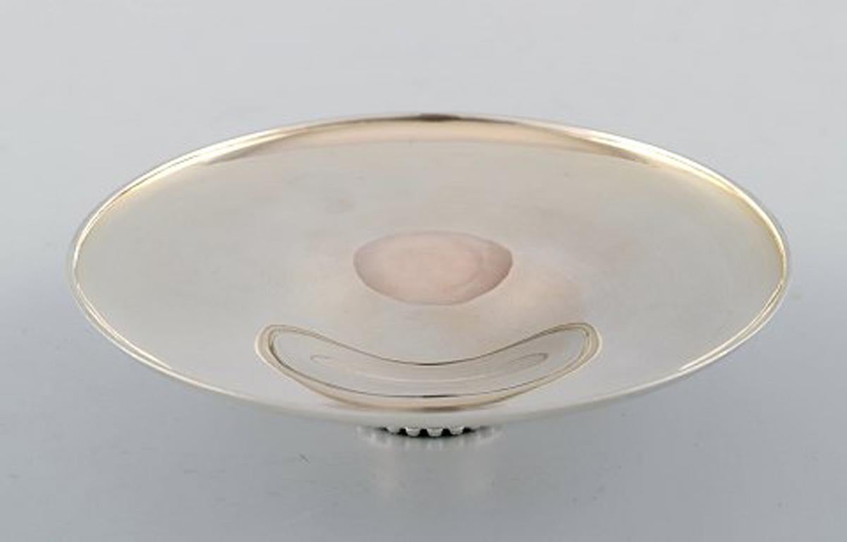 Suzuyo a Set of 4 Japanese Low Silver Bowls on Foot Sterling Silver In Good Condition In Copenhagen, DK