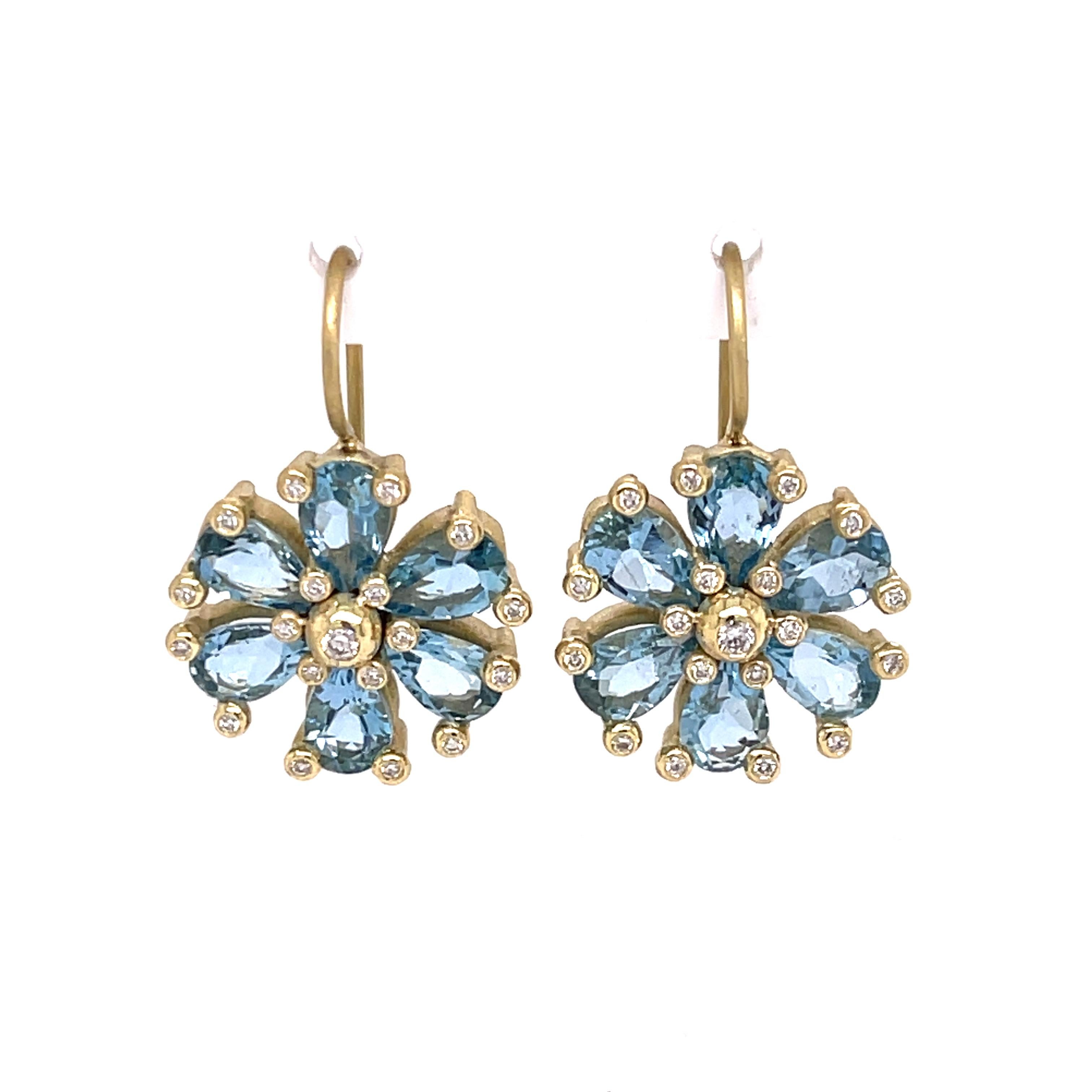 Suzy Landa pear shape aquamarine (4.02ctw) and diamond (0.22ctw) flower drop earrings in 18K yellow gold. The earrings have a diameter of 0.50 inches. Handmade in NYC.
