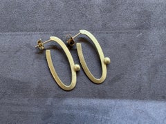 Suzy Landa Oval Earrings