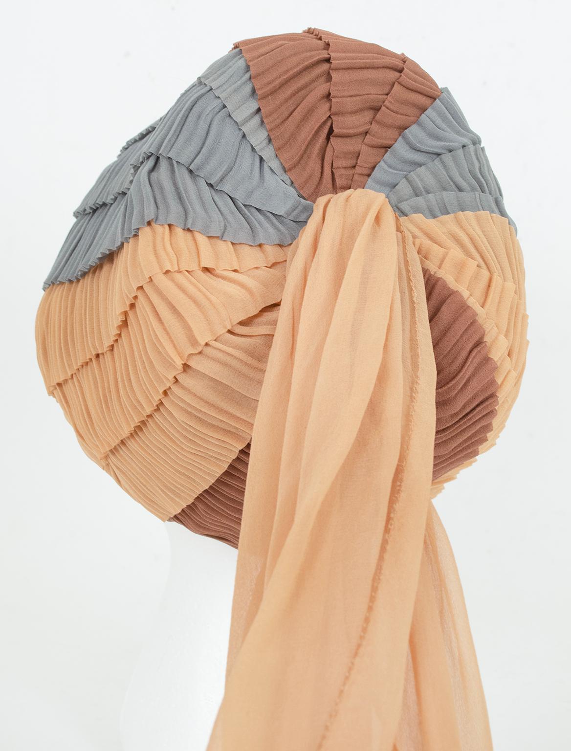 Suzy Lee Nude Silk 1001 Nights Genie Turban Cloche Hat w 5 ½’ Train – M, 1960s 8