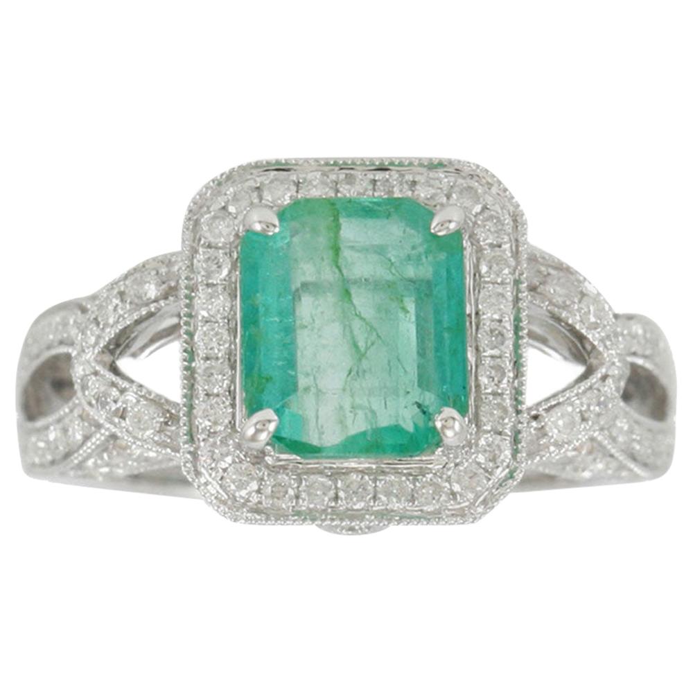 Suzy Levian 14 Karat White Gold Colombian Emerald Ring For Sale