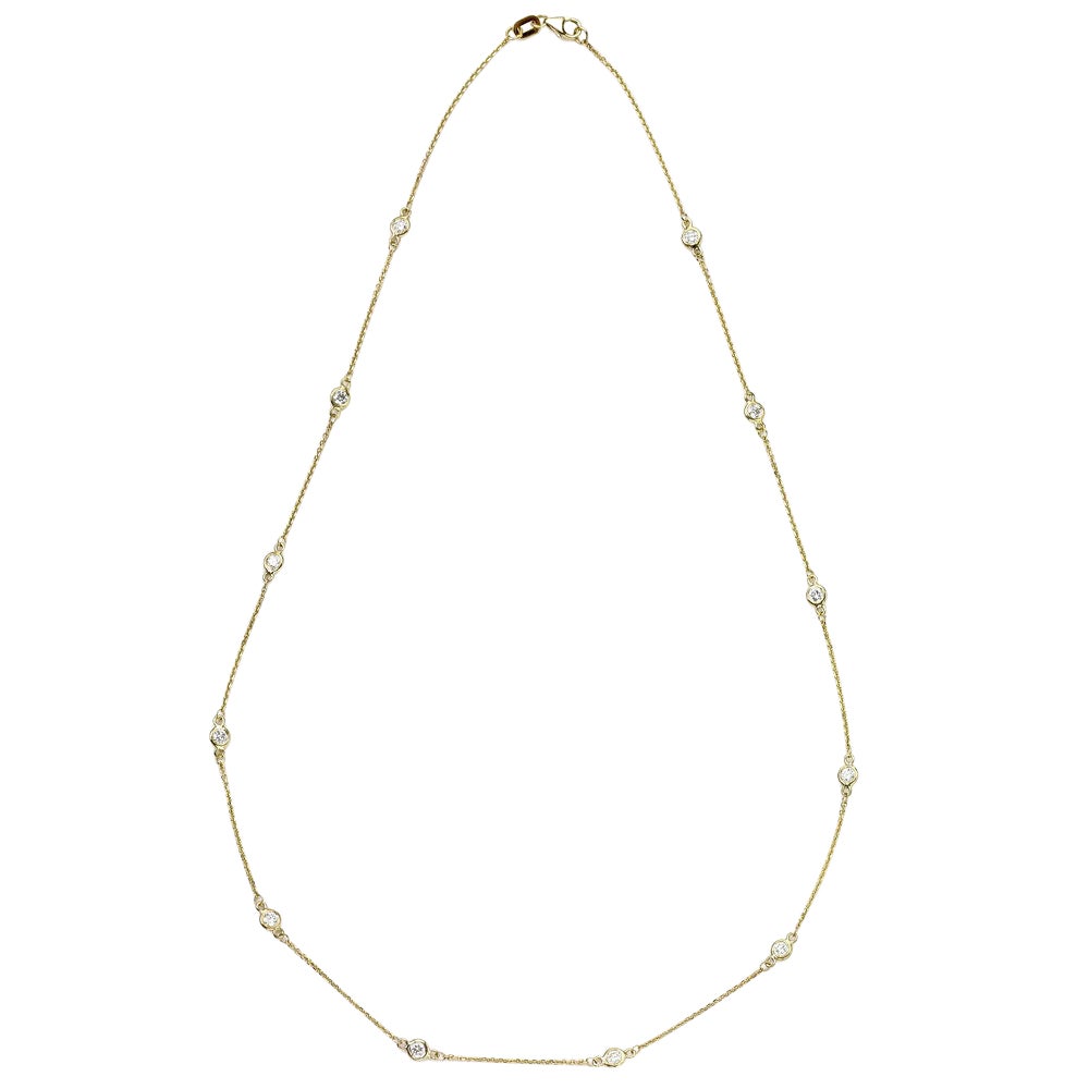 Collar Estación de Diamantes Suzy Levian de oro de 14 quilates de 0,40 quilates