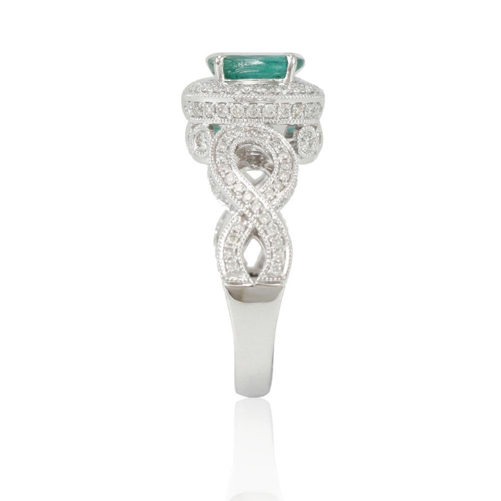 Suzy Levian 14 Karat White Colombian Green Emerald Diamond Ring In New Condition For Sale In Great Neck, NY