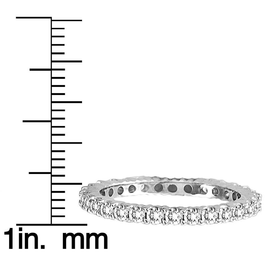 Contemporain Suzy Levian, bague d'éternité en or blanc 14 carats avec diamants 0,50 carat TDW en vente