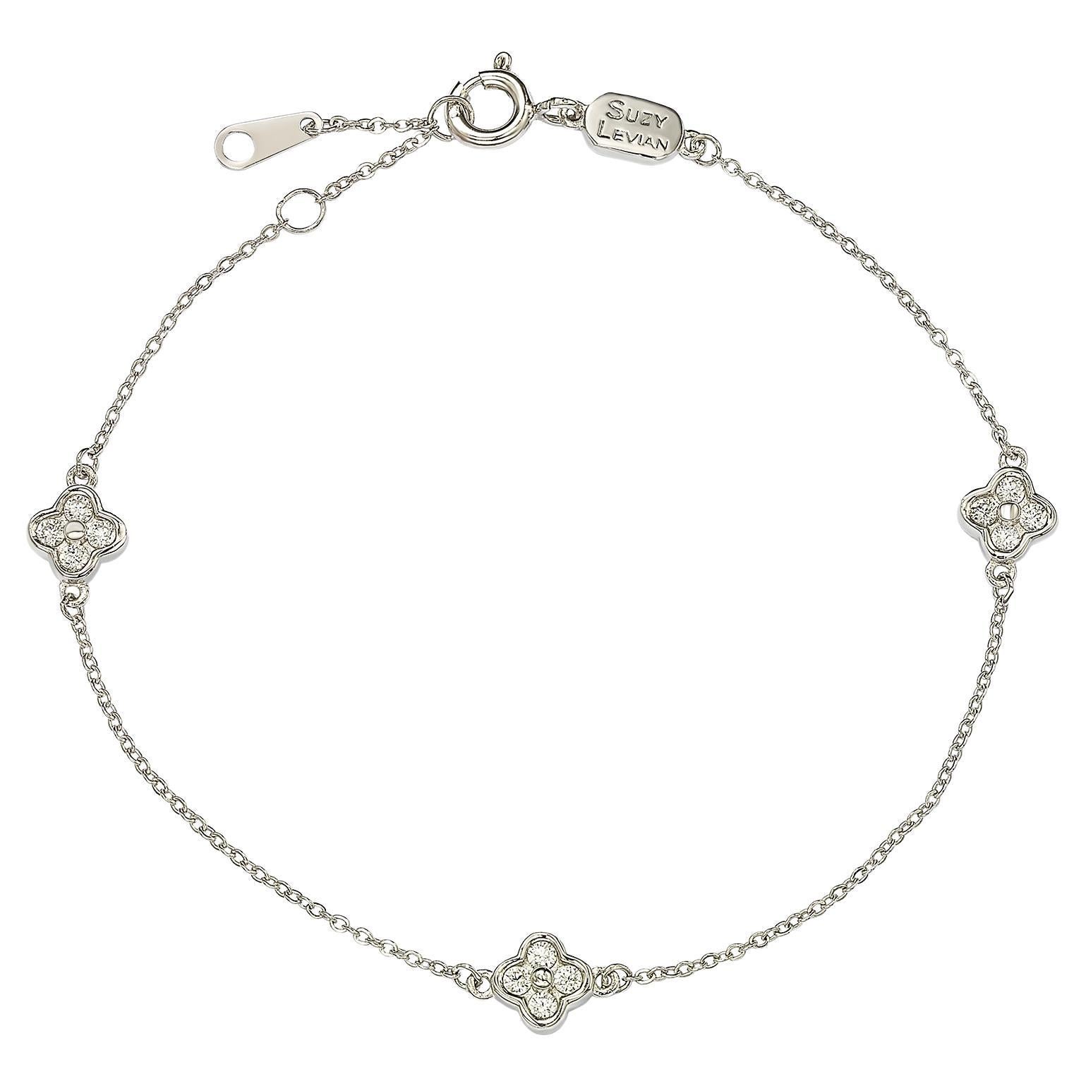 Suzy Levian Bracelet en or blanc 14K et diamant .24 cttw Clover By the Yard