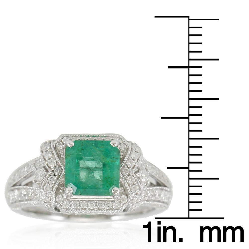 Suzy Levian 14 Karat White Gold Colombian Emerald Diamond Ring In New Condition In Great Neck, NY