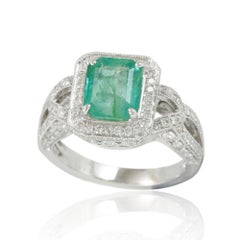 Suzy Levian 14 Karat White Gold Colombian Emerald Ring