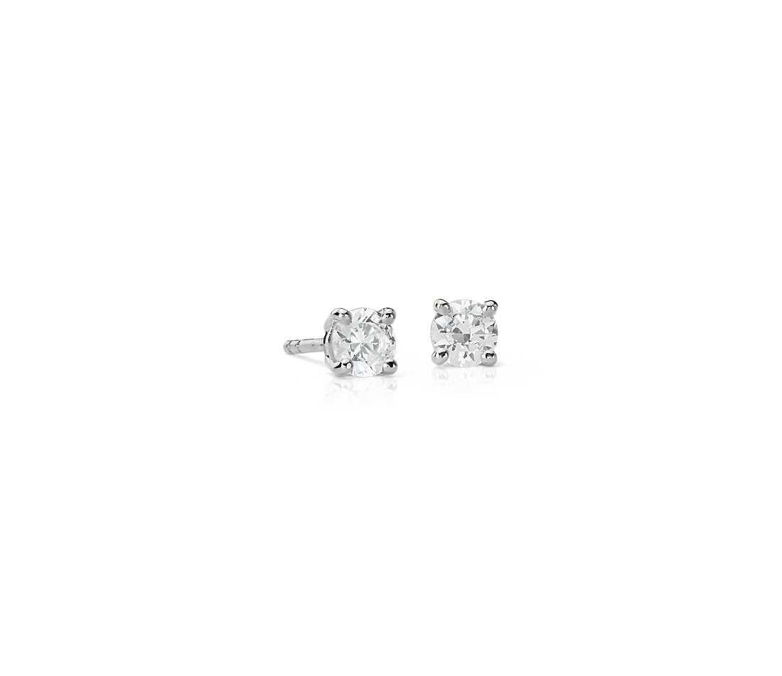Dazzle yourself with these sparkling Suzy Levian stud earrings featuring two gorgeous white diamonds in a prong setting. These beautiful diamonds are hand set in 
14-karat white gold, and weigh 0.50 ctw and are G-H, S1-S2 quality. These earrings