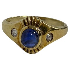 Suzy Levian Vintage-Ring, 14 Karat Gelbgold, Saphir im Ovalschliff und Diamant