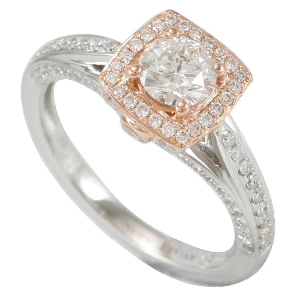 Suzy Levian Bague halo en or bicolore 18 carats et diamants en vente
