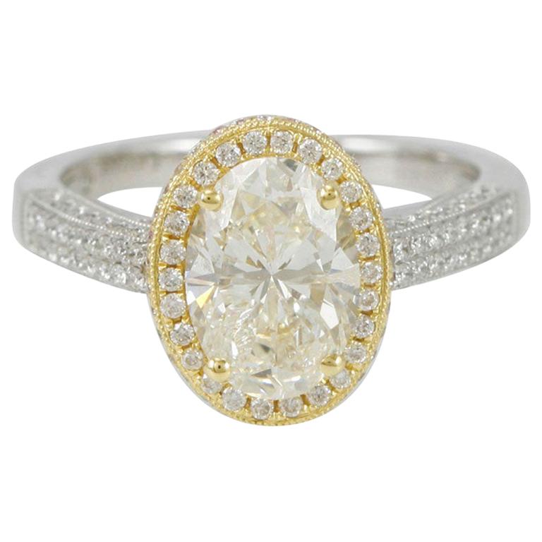 Suzy Levian 18 Karat Two-Tone White and Yellow Gold Oval Diamond Engagement Ring For Sale