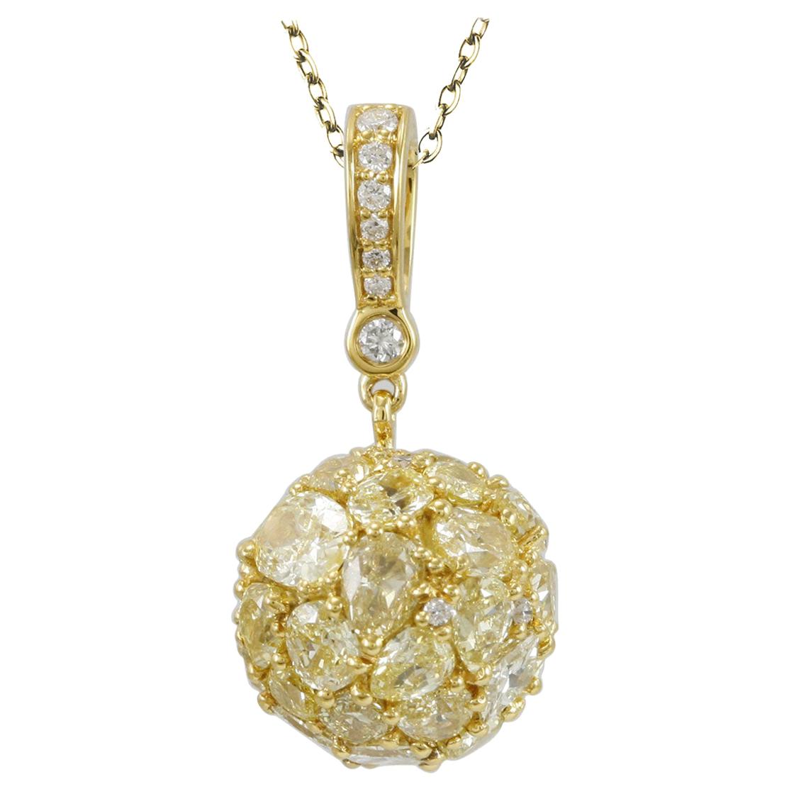 Suzy Levian 18 Karat Yellow Gold and Yellow Diamond Multi-Cut Cluster Pendant For Sale