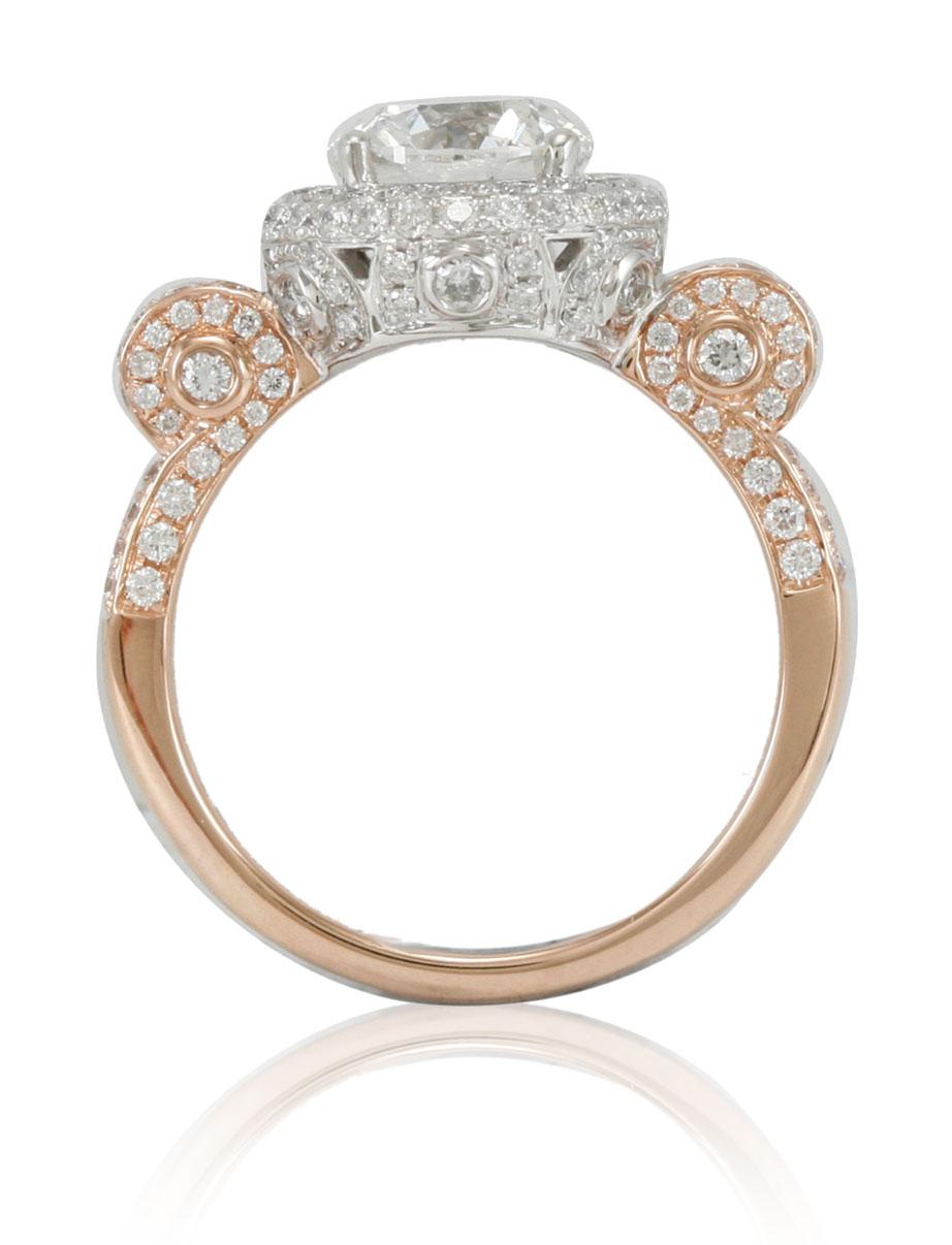 Taglio rotondo Anello con diamante rotondo in oro bianco e rosa a 18 carati Suzy Levian in vendita