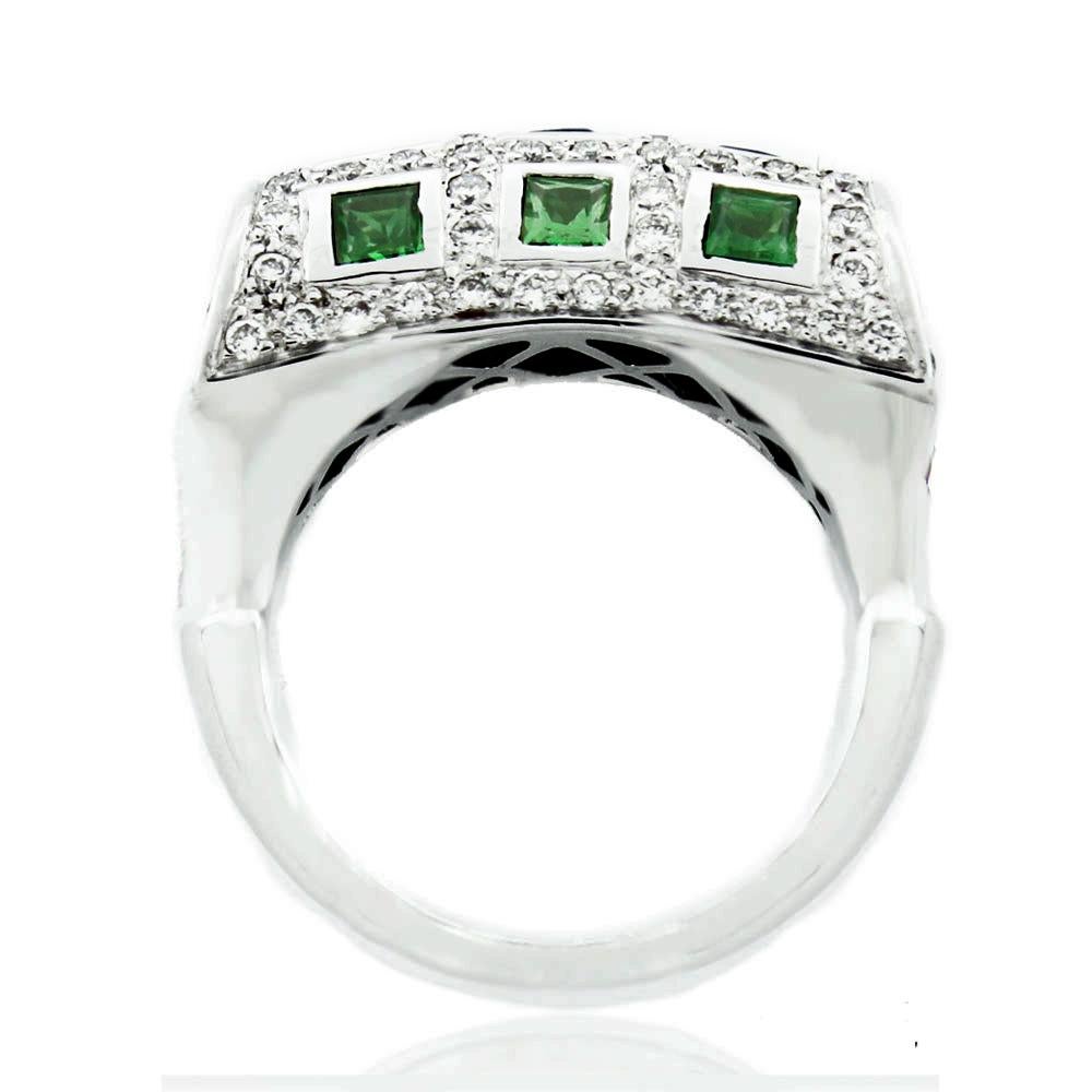 Contemporary Suzy Levian 18K White Gold Asscher-Cut Tsavorite Garnet White Diamond Ring For Sale