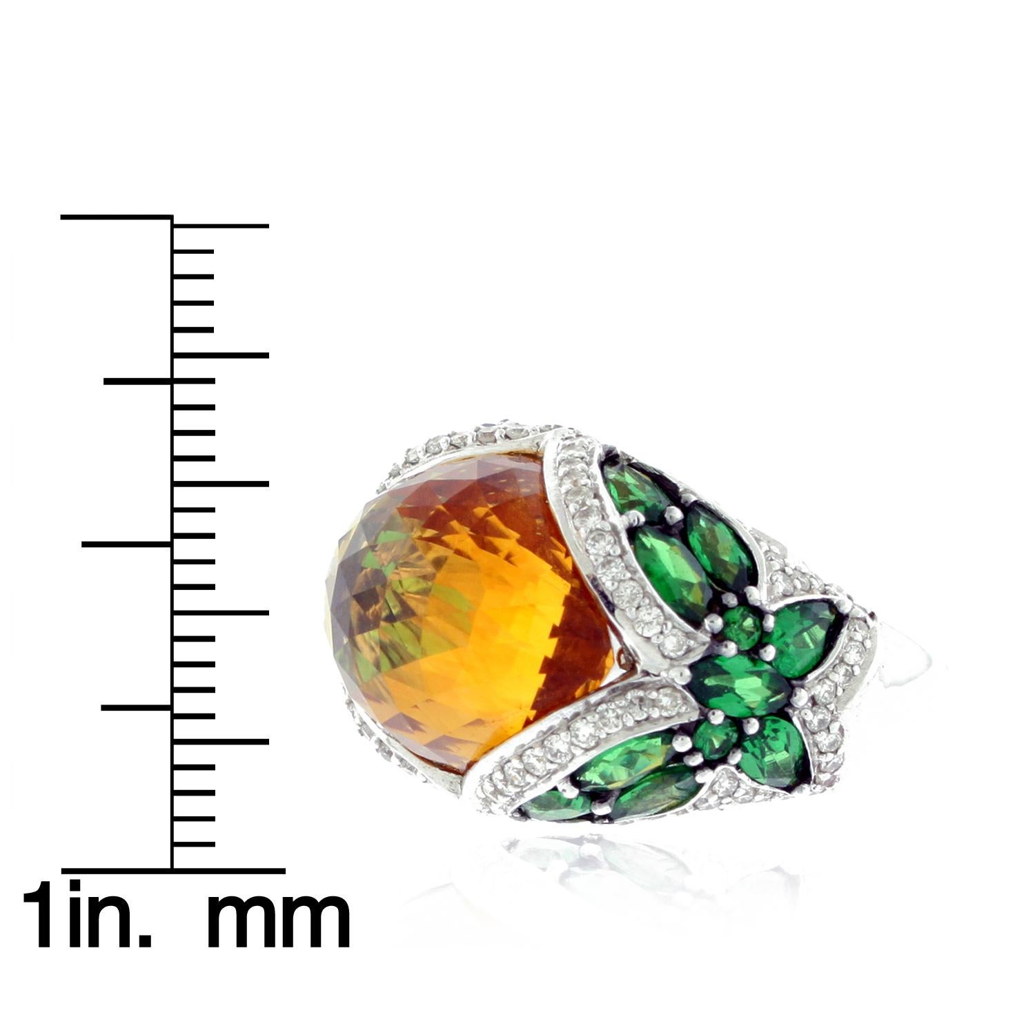 Suzy Levian 18K White Gold Cabochon-Cut Citrine and Tsavorite Cocktail Ring In New Condition For Sale In Great Neck, NY