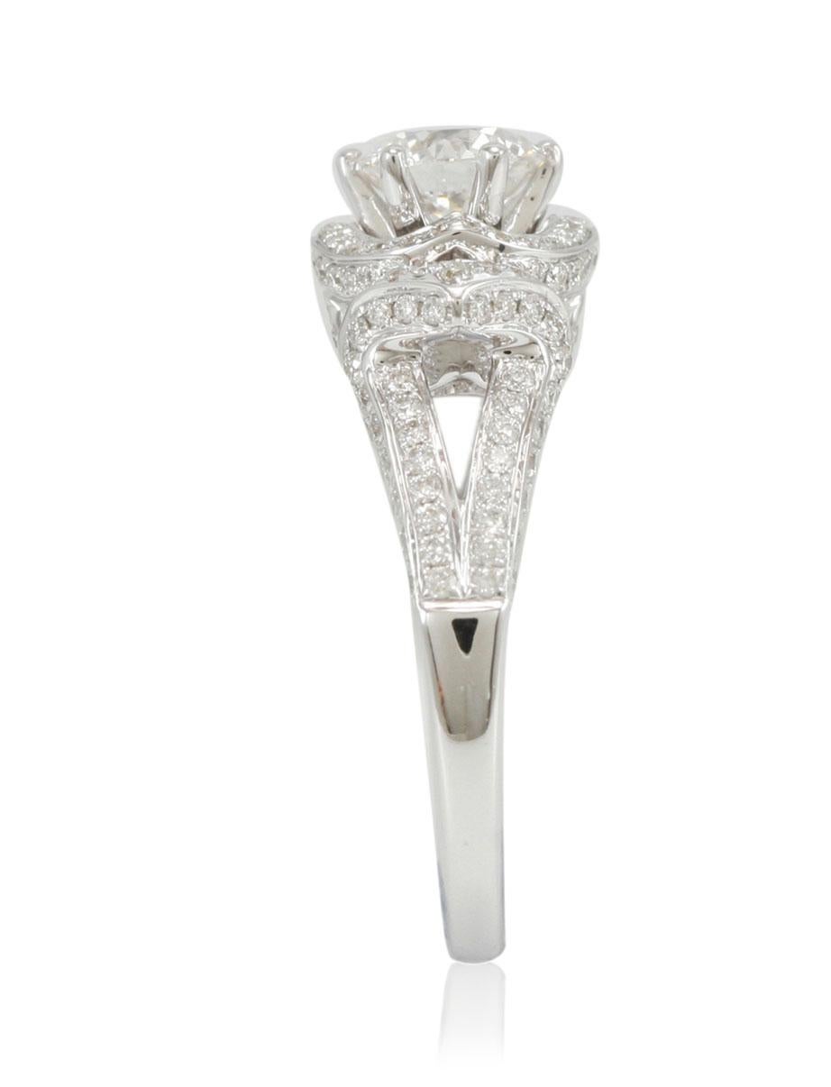 Contemporary Suzy Levian 18 Karat White Gold Round White Diamond Engagement Ring For Sale