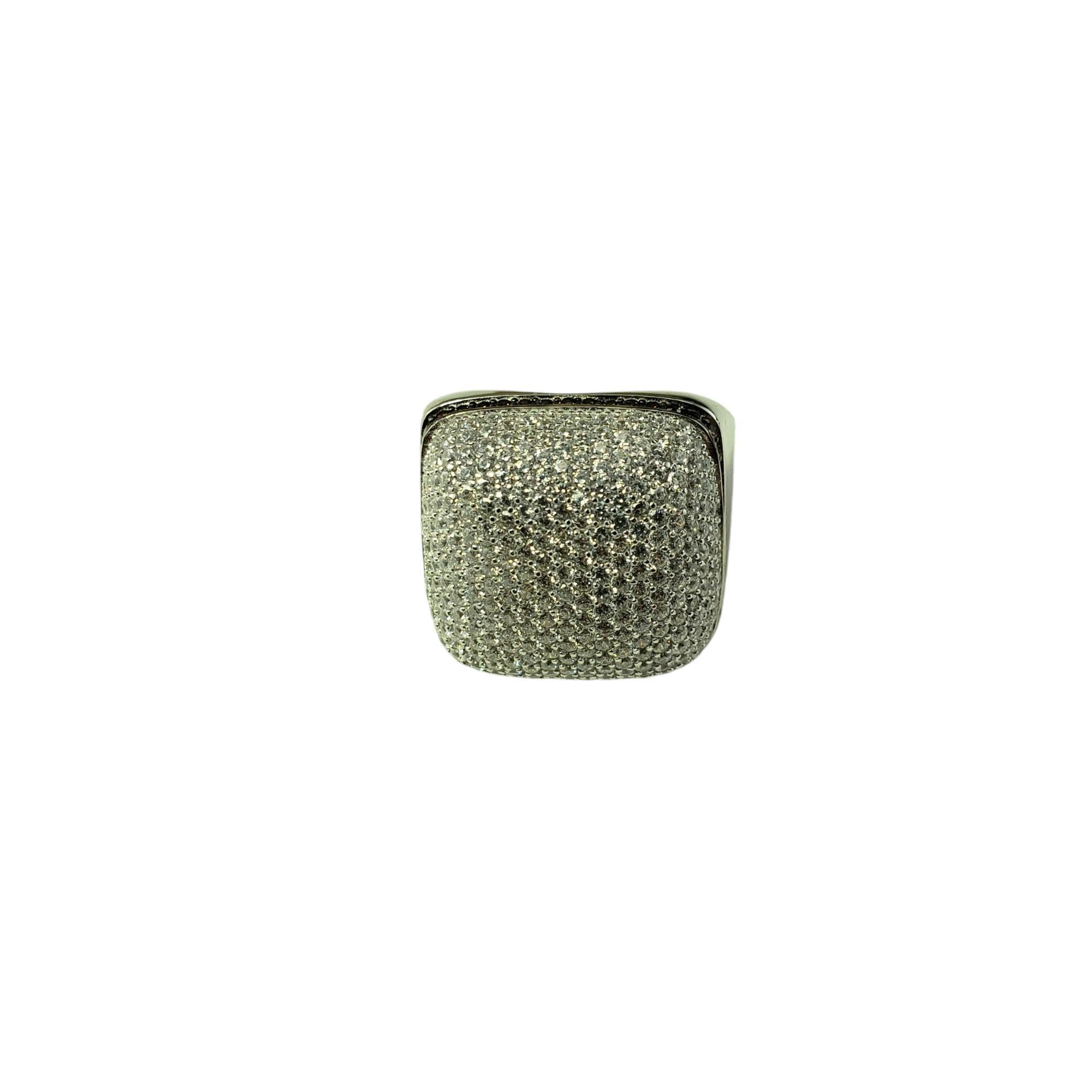 Suzy Levian Sterling Silver Brown and White Cubic Zirconia Micro Pave Dome Ring Size 5.5

This dazzling ring features sparkling round cut cubic zirconia stones in a micro-pave set design. Trimmed with brown cubic zirconia stones around the edges.