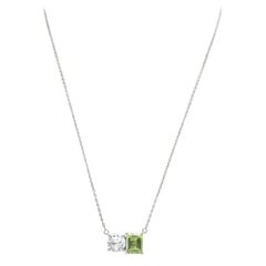 Suzy Levian Halskette mit zwei Steinen aus Sterlingsilber, weißem Topas und grünem Amethyst