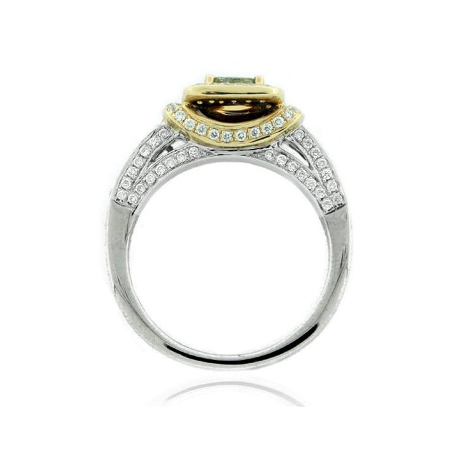Contemporain Suzy Levian Bague bicolore en or jaune et blanc 14 carats avec diamants verts et blancs en vente