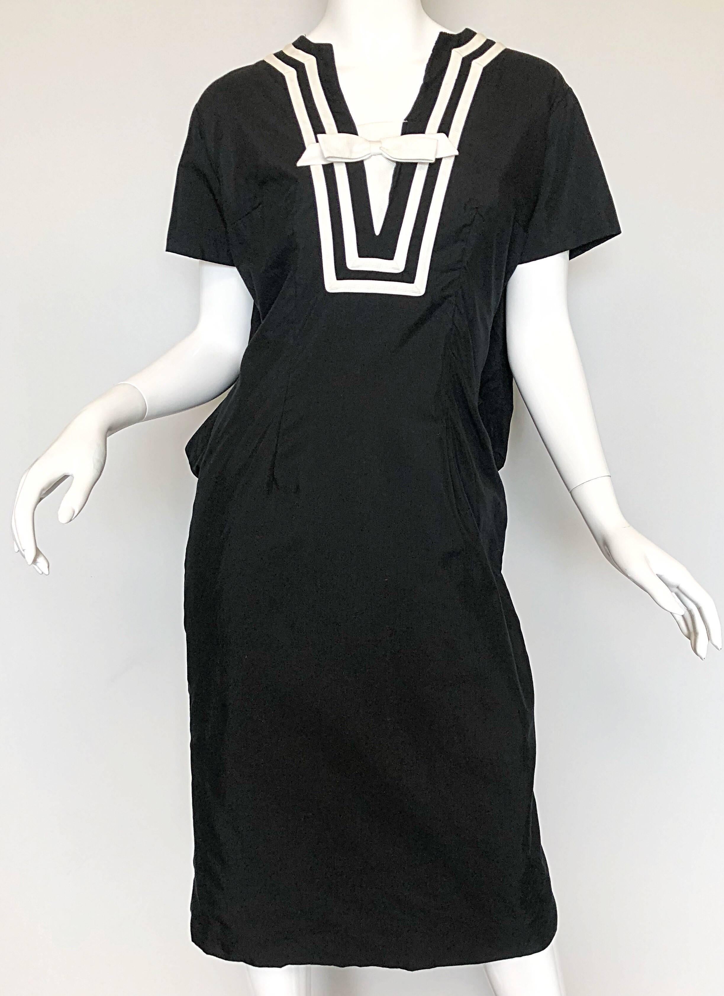 Suzy Perette 1950s Large Size Black and White Nautical Vintage 50s Cotton Dress For Sale 2