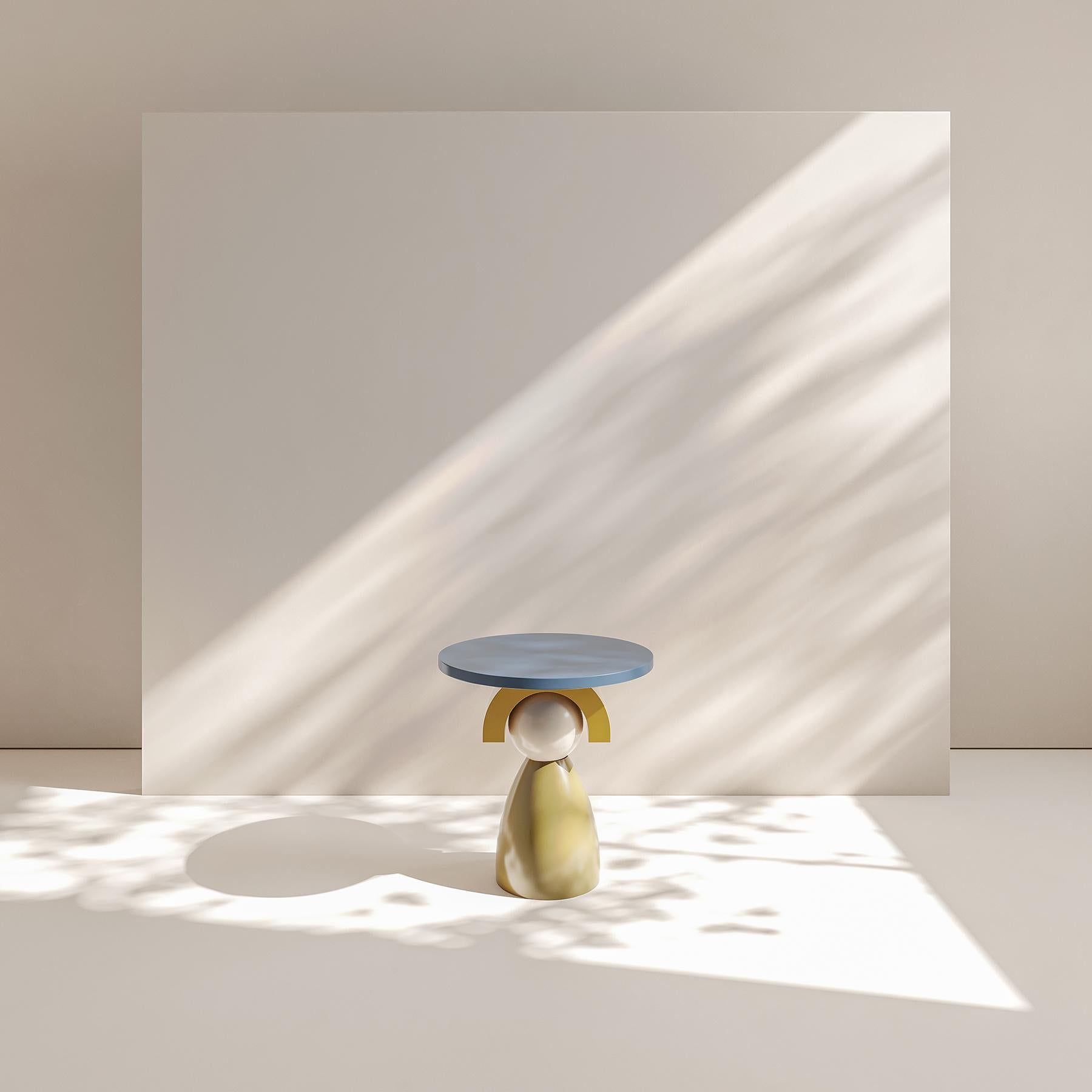 Suzy Side Table In New Condition For Sale In Rio De Janeiro, RJ