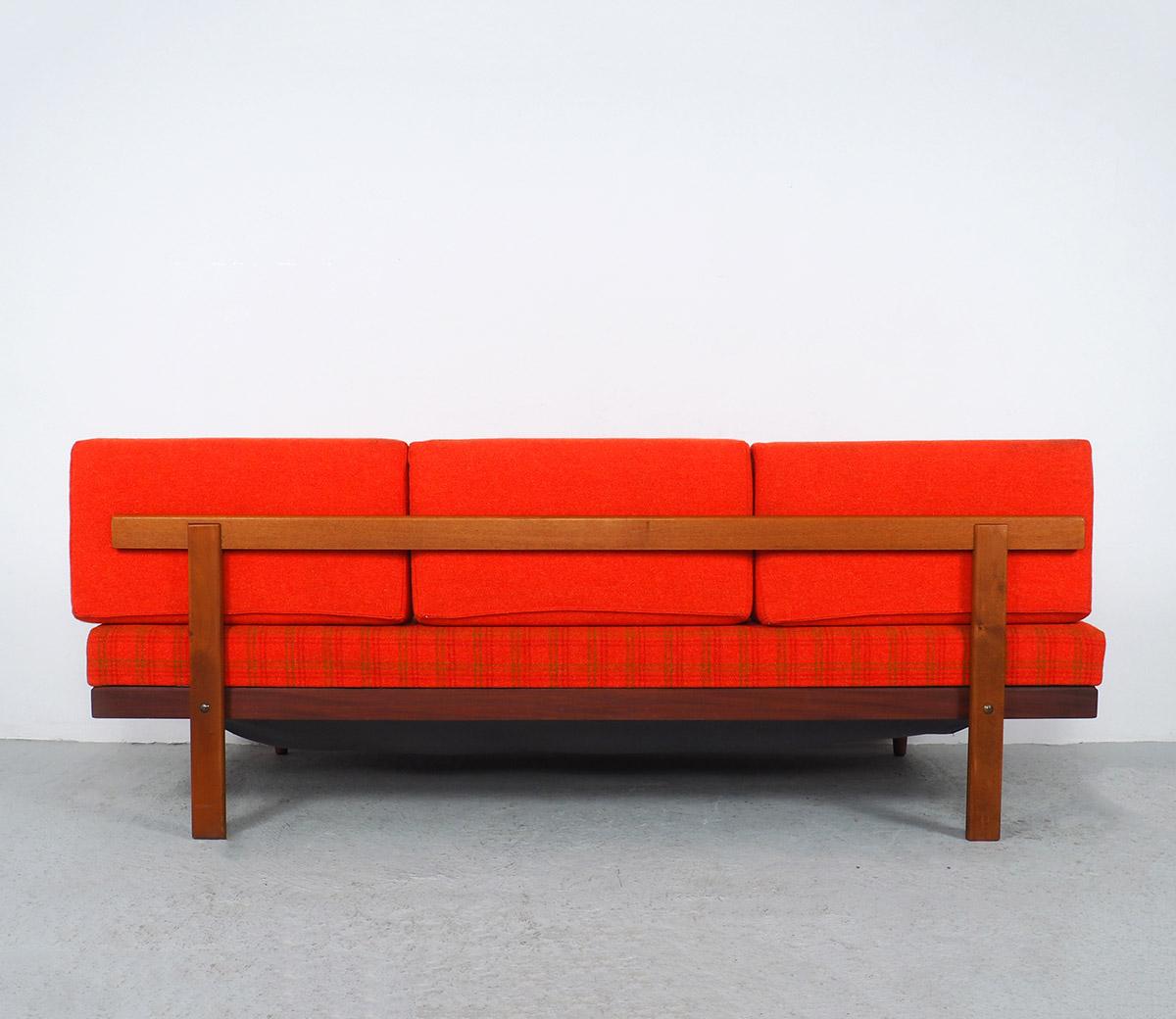 Svane Daybed in Orange Fabric by Ingmar Relling for Ekornes, 1960s 2