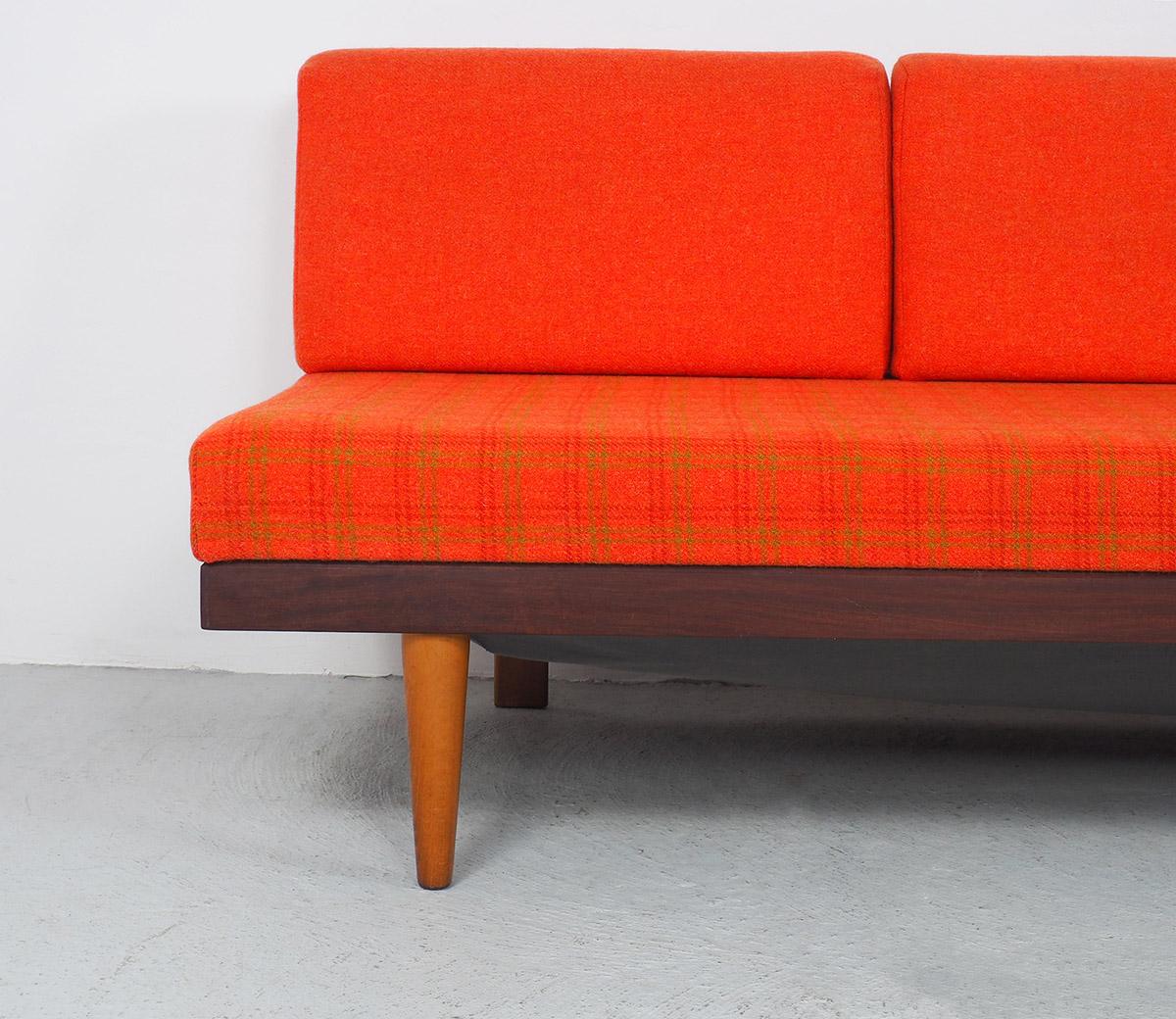 Svane Daybed in Orange Fabric by Ingmar Relling for Ekornes, 1960s 3