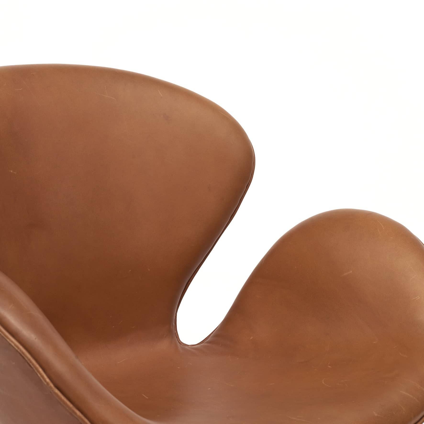 20th Century Svanen or Swan Chair by Arne Jacobsen