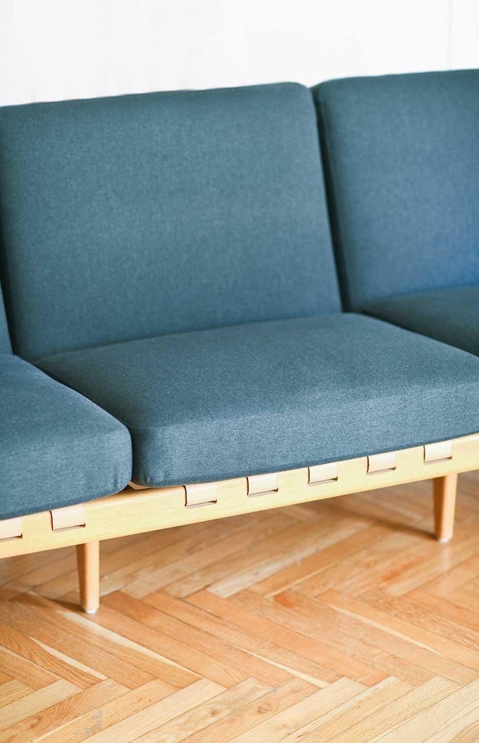 Textile Svante Skogh 1957 “Bodo” Sofa in Swedish Oak For Sale