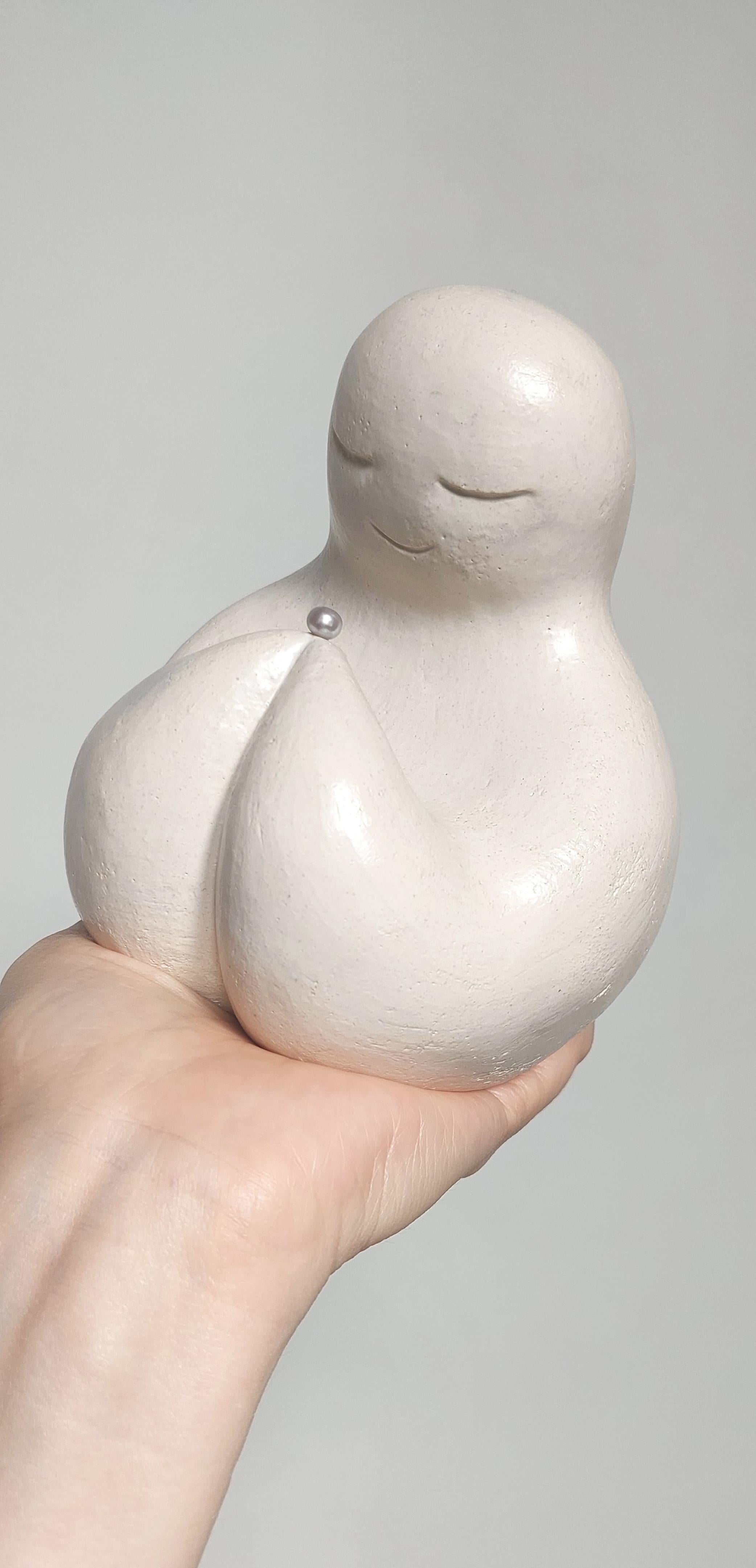Sculpture - Figuratif céramique. Perle. en vente 8