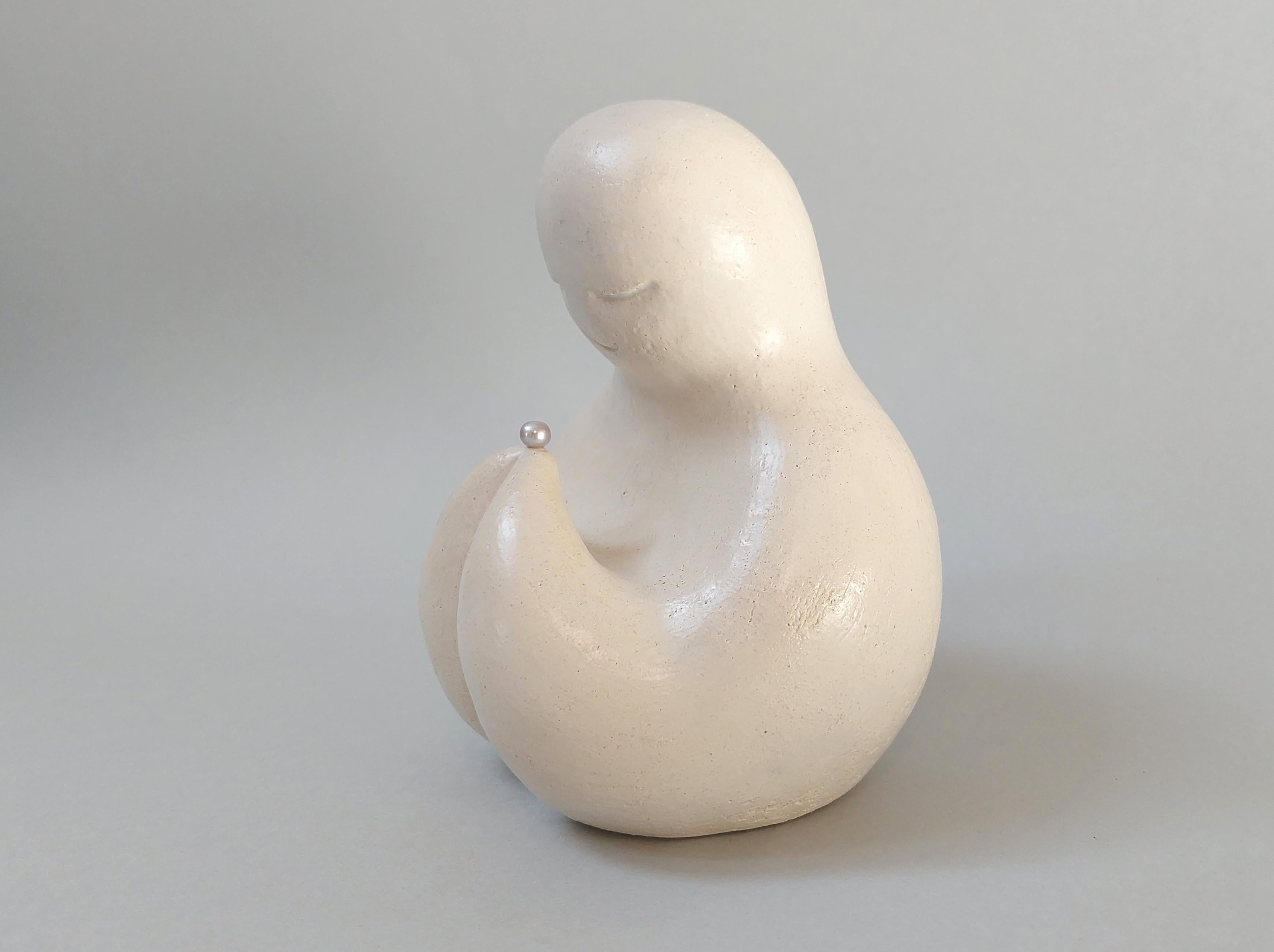 Sculpture - Figuratif céramique. Perle. en vente 1