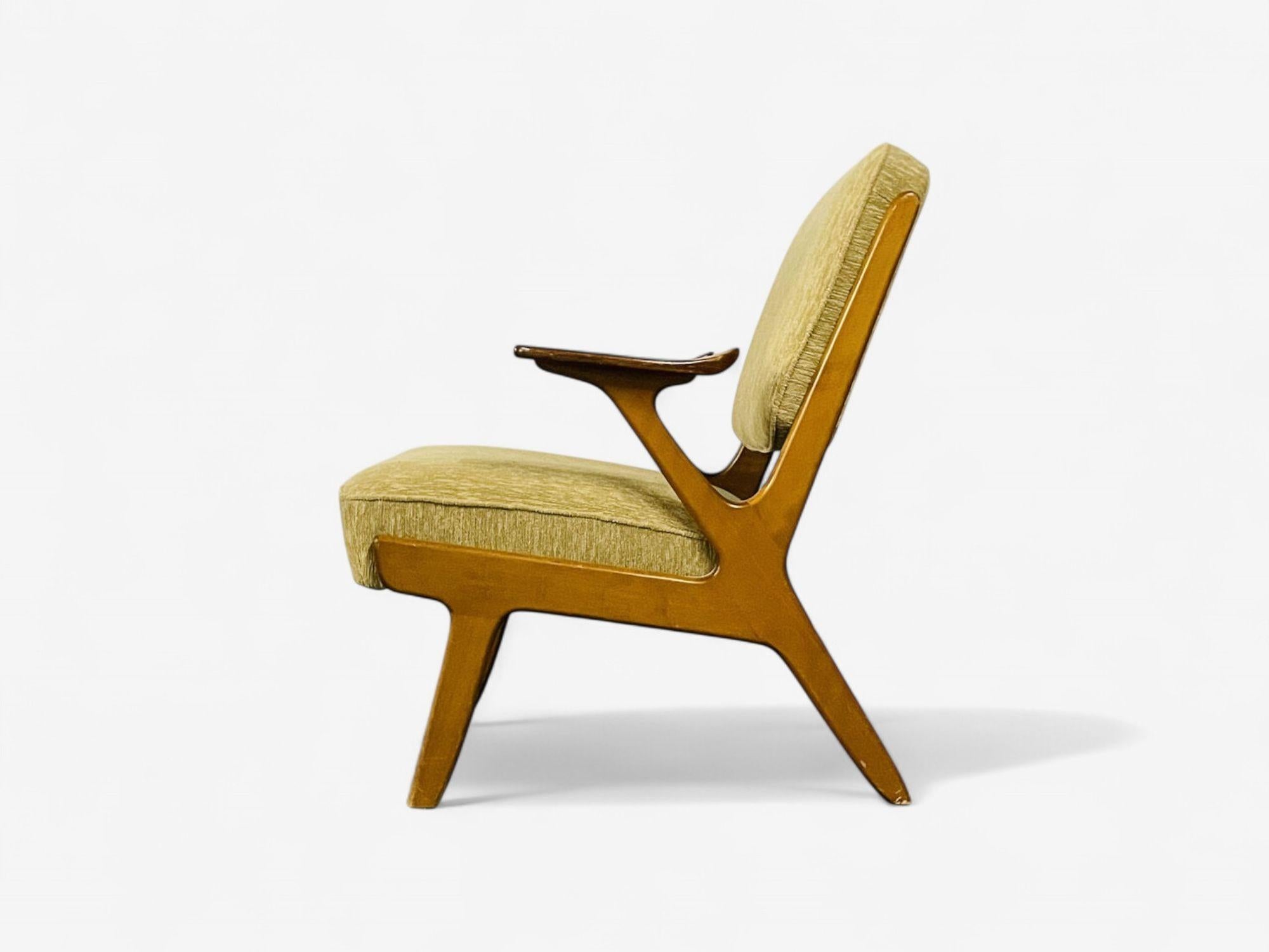 Tessuto Svegards Makaryd, Swedish Modern, Wood, Fabric, Lounge Chairs, Sweden, 1960s in vendita