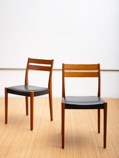 Svegards Markaryd, una coppia di sedie in teak