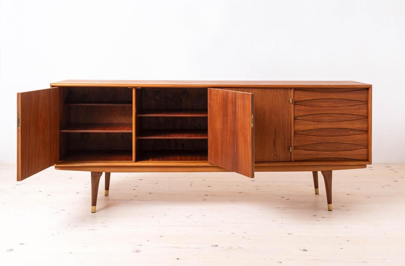 Mid-Century Modern Sven Andersen Sideboard in Teak, Scandinavian Modern, Mid Century Modern, 1950s For Sale