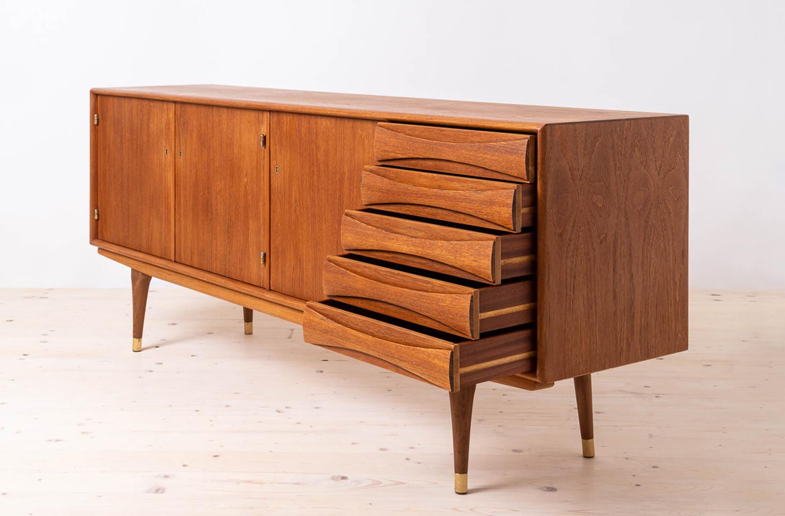 Mid-20th Century Sven Andersen Sideboard in Teak, Scandinavian Modern, Mid Century Modern, 1950s For Sale